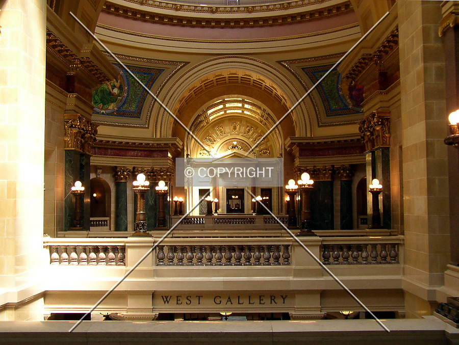 Wisconsin State Capitol by Chris Patriarca