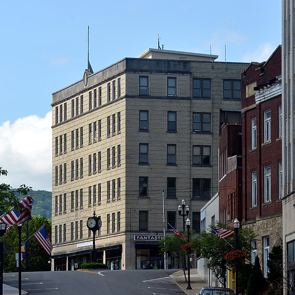Bailey Building by John W. Cahill