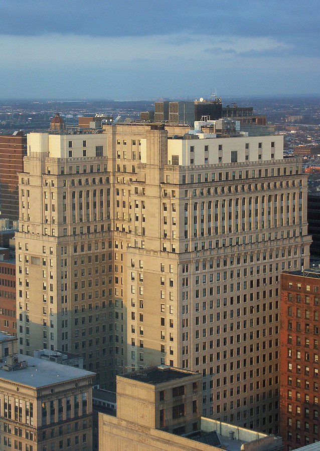 Wells Fargo Building by Nate Lindsey