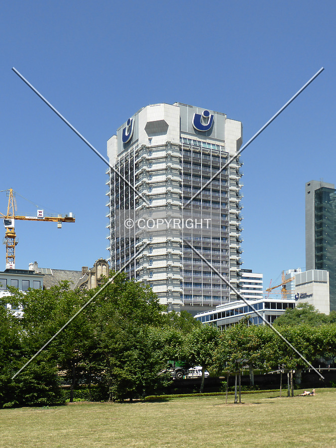 Union Investment-Hochhaus by Nephilim