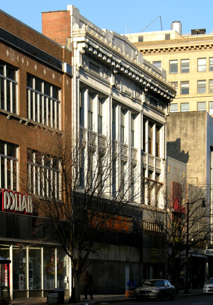 Old Kress Building
