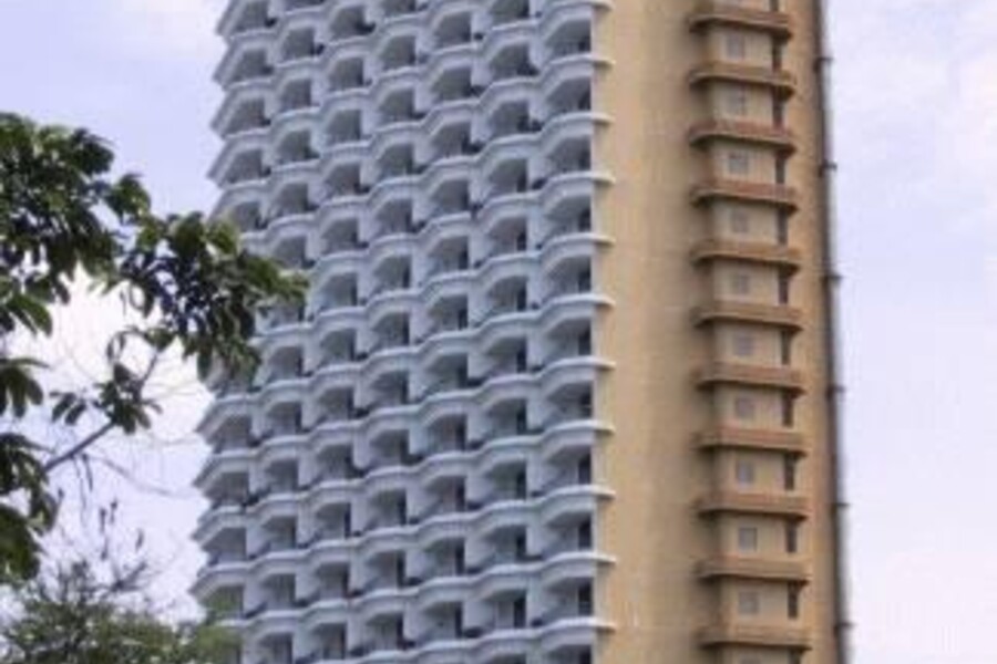Golden Sands Hotel
