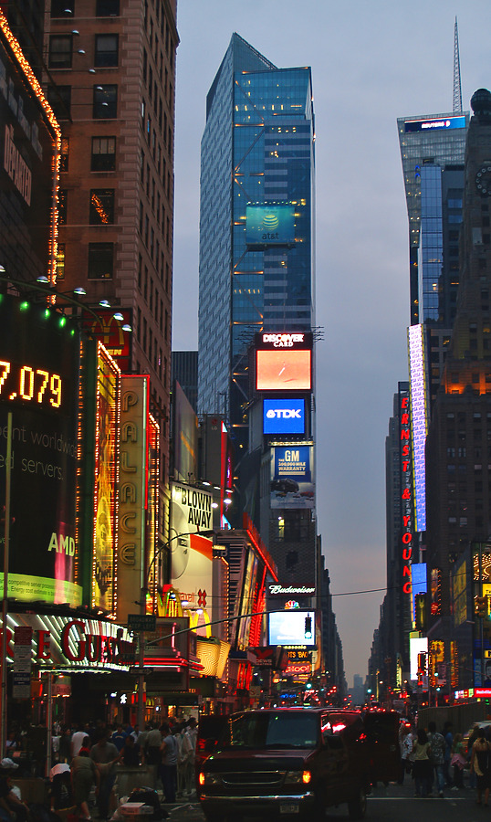Times Square Tower by Cesar Serrano