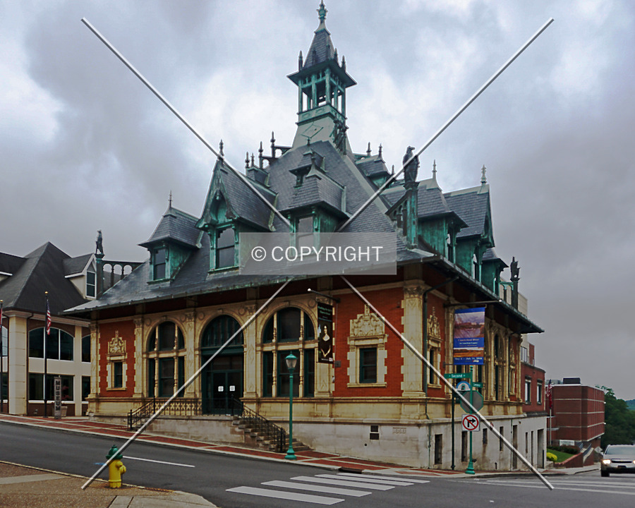 Customs House Museum and Cultural Center by Ryan Hildebrand