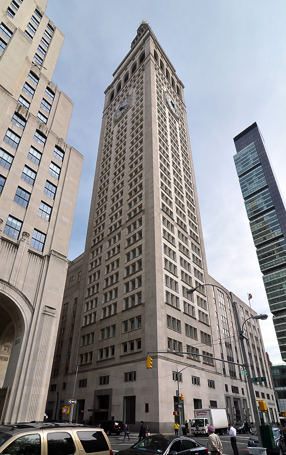 Metropolitan Life Tower by John W. Cahill
