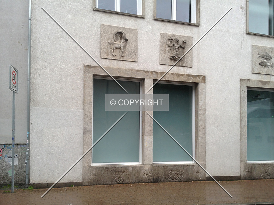 Ernst-Abbe-Hochhaus by Nephilim