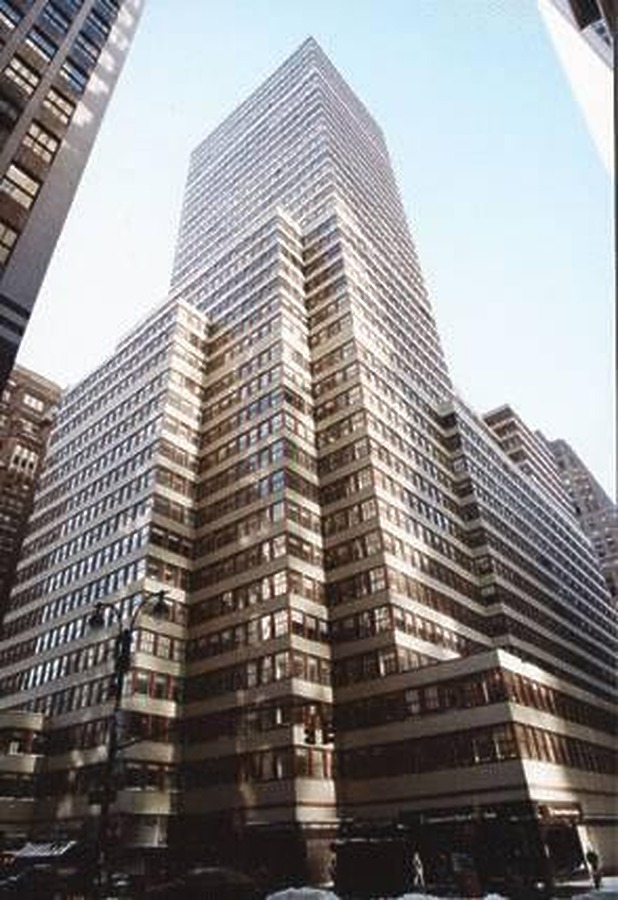 1407 Broadway by Scott Murphy