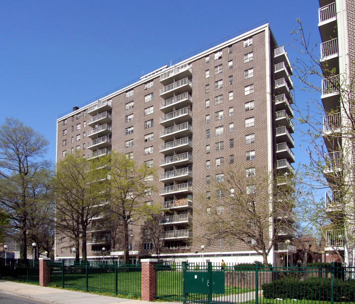 Baxter Terrace Apartments South