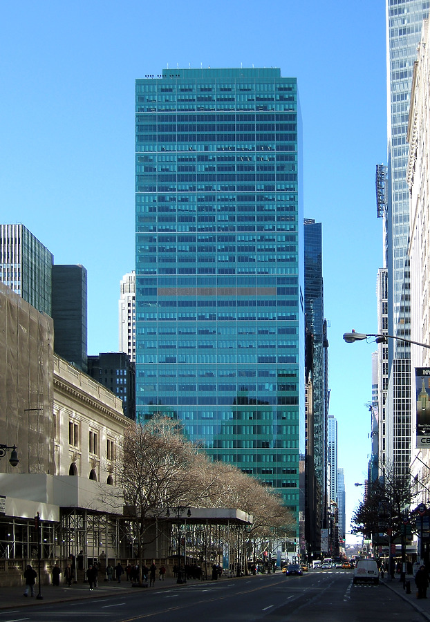 1095 Avenue of the Americas by John Cahill