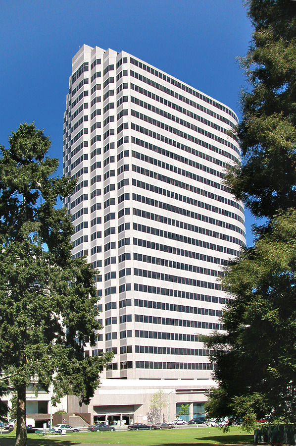Lake Merritt Plaza by Jim Schwartz