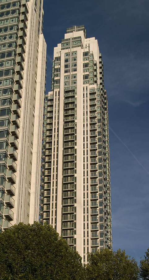 Pan Peninsula East Tower by Cesar Serrano
