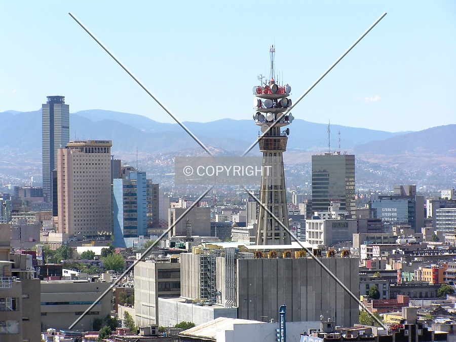 Torre de Comunicaciones Telmex by Luis Ibáñez