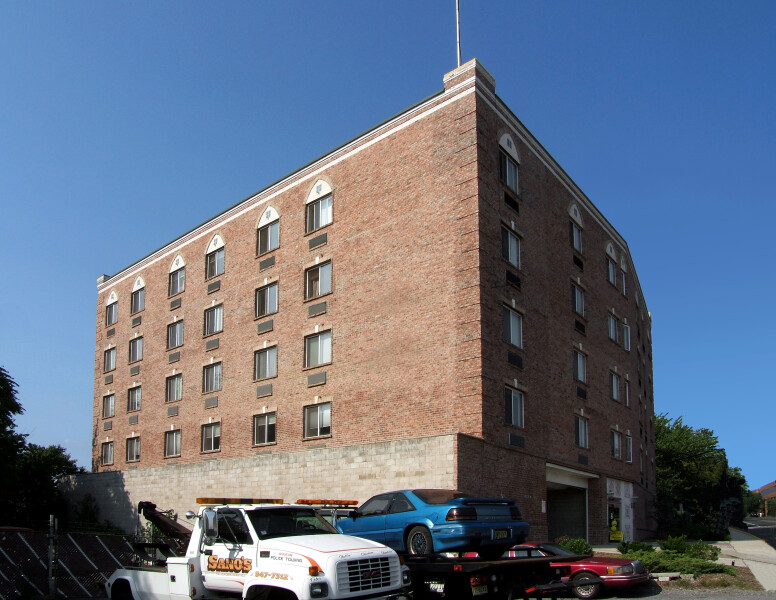 399 Bergen Boulevard
