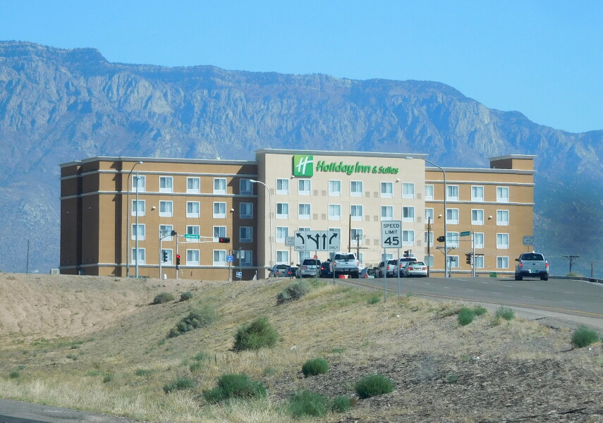 Holiday Inn Albuquerque-North I-25