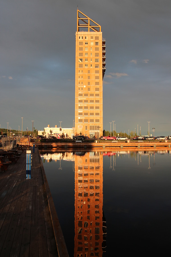 Mjøstårnet by Kjetil Balog