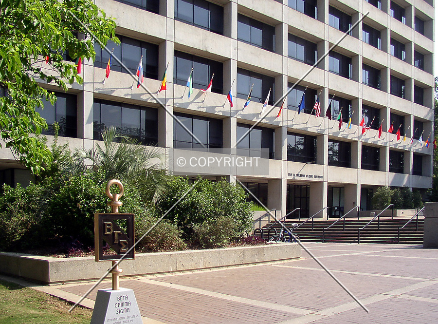 Close / Hipp Building by Chris Patriarca