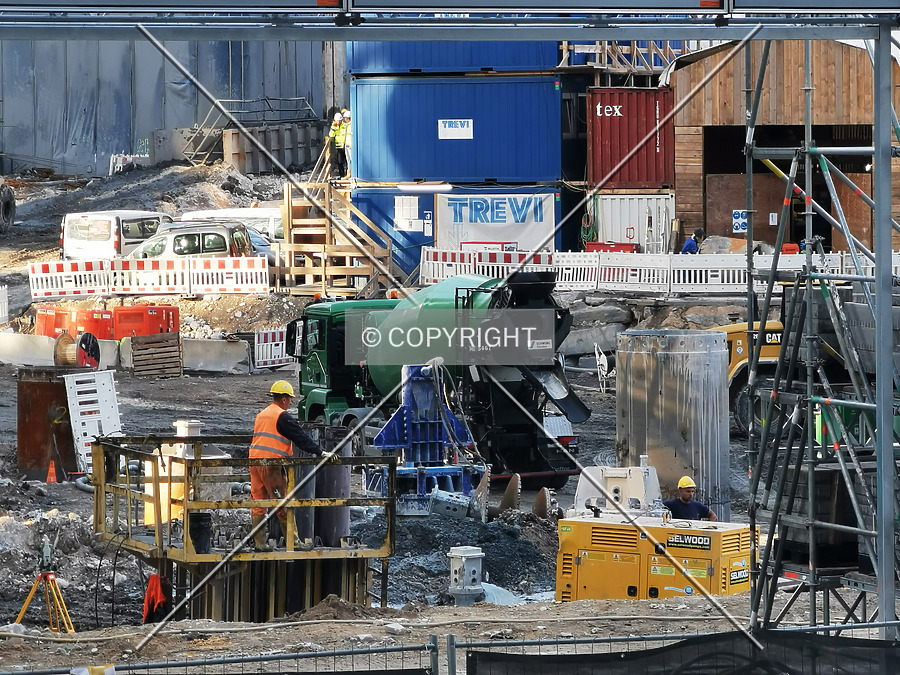 FOUR Frankfurt - Tower 4 by Nephilim