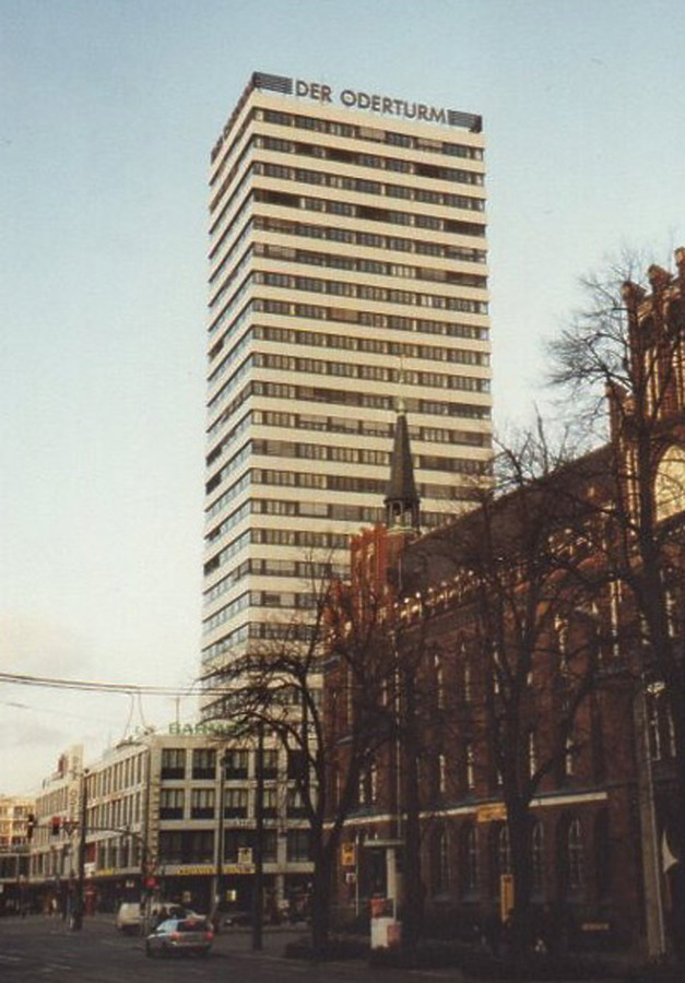 Der Oderturm by Ken Wegener