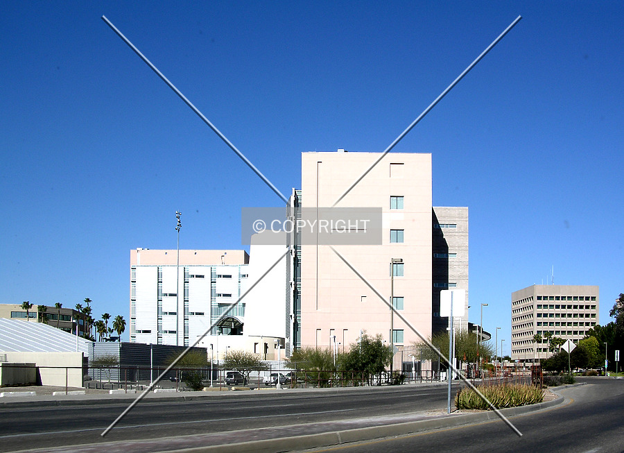 Evo A. DeConcini United States Courthouse by Chris Patriarca