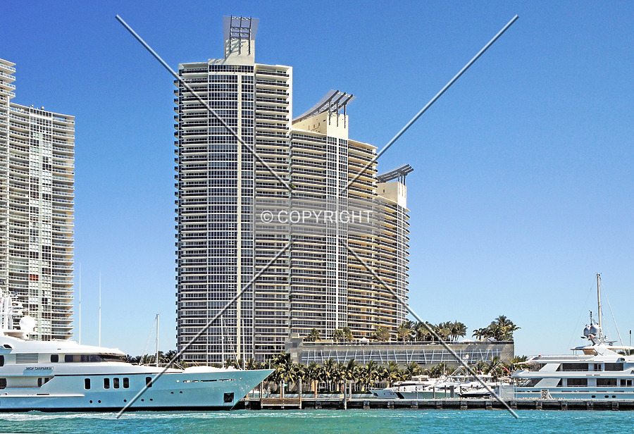 Murano Grande at Portofino by Jorge Molina
