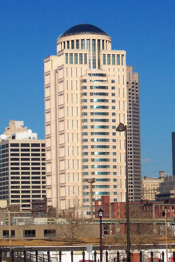 Thomas F. Eagleton United States Courthouse by Ryan Hildebrand