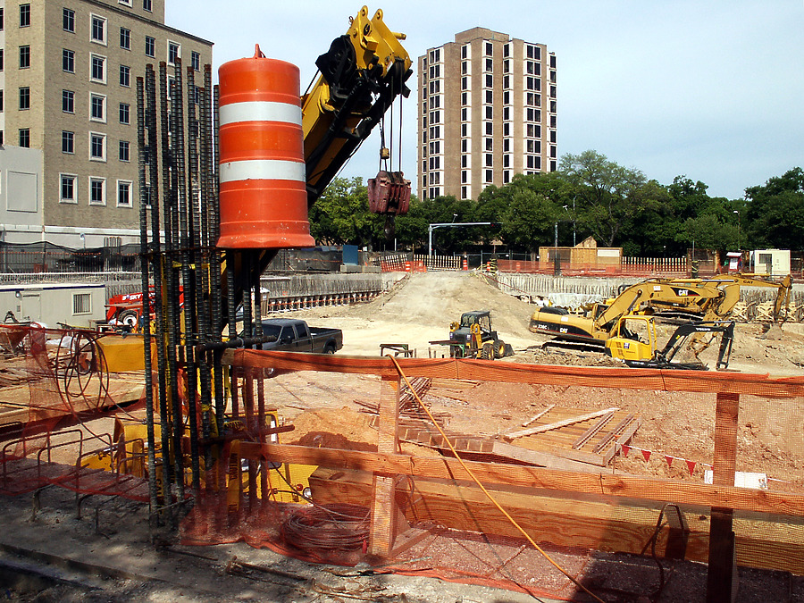 Memorial Hermann Medical Plaza by Daniel Kieckhefer