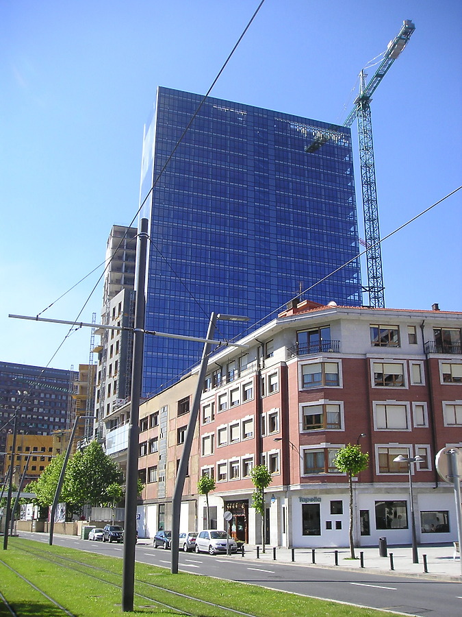 Isozaki Atea I by Mikel Allende