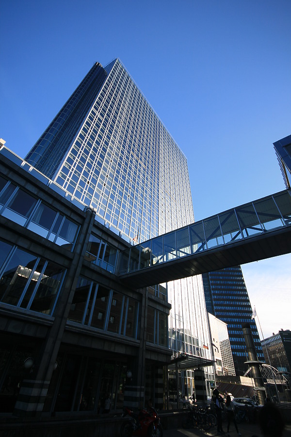 Radisson BLU Plaza Hotel by Kjetil Balog