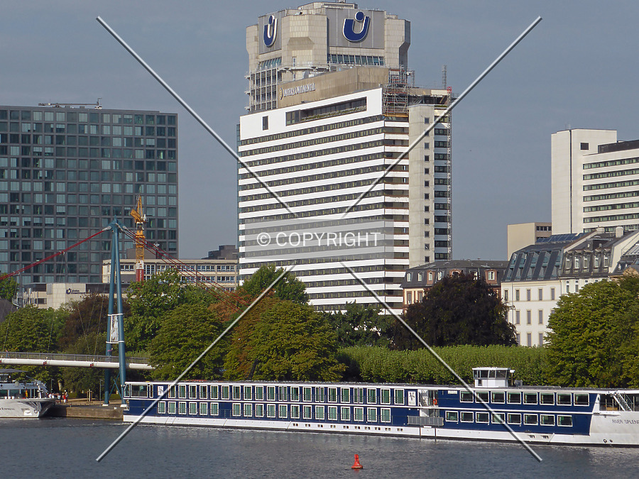 Hotel InterContinental by Nephilim