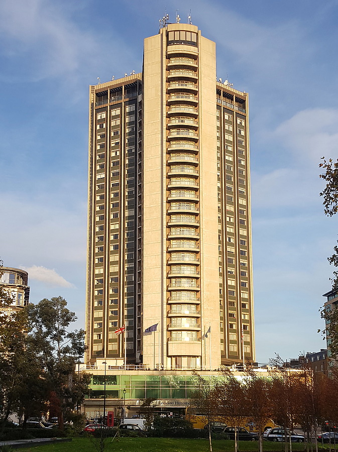 The London Hilton on Park Lane by Robin Spetz