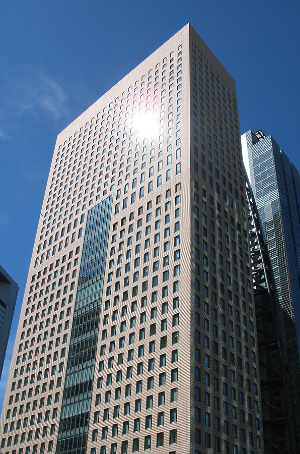 Royal Park Shiodome Tower by Kevin Hemphill