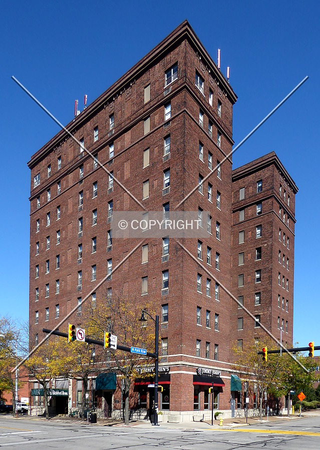 Richford Arms by Chris Patriarca