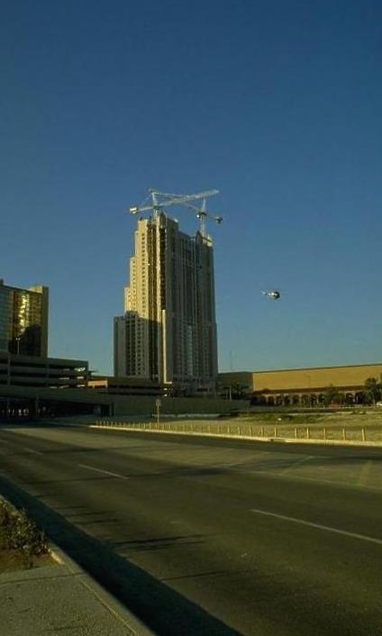 Marriott Rivercenter by Brian LoBue