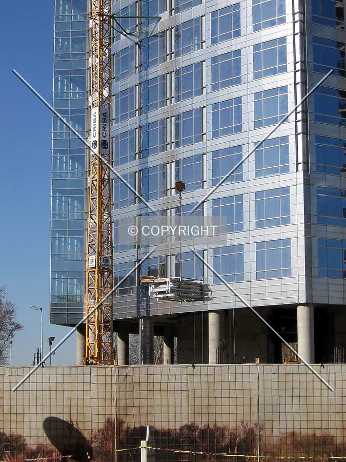 Torre Repsol YPF by Maximiliano Buono