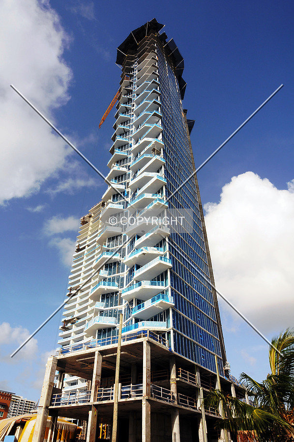 Paramount Bay at Edgewater Square by Jorge Molina