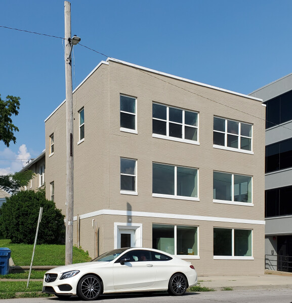 507 East High Street