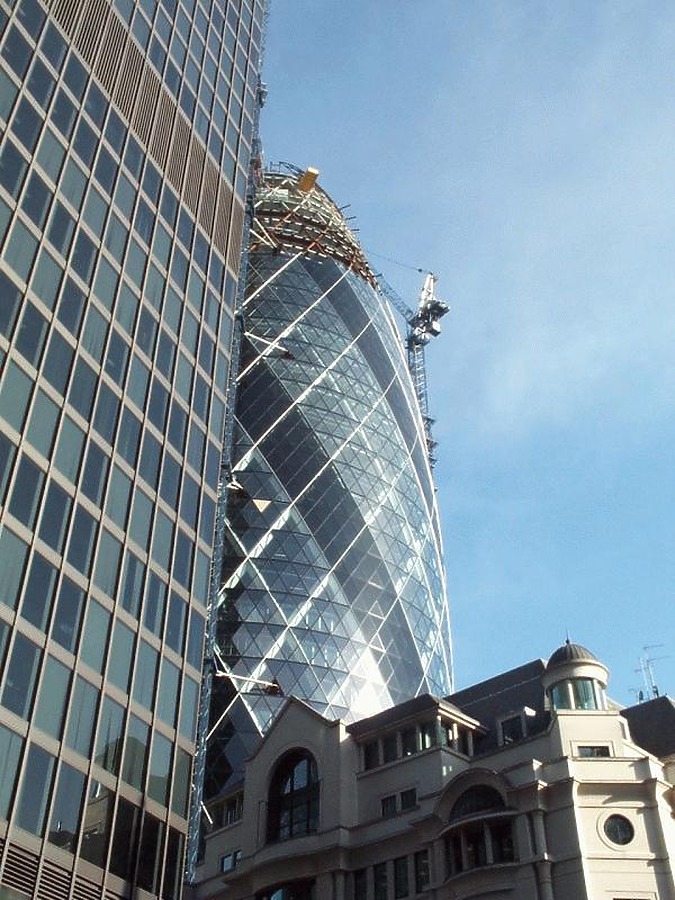 30 St Mary Axe by Jonathan Smith