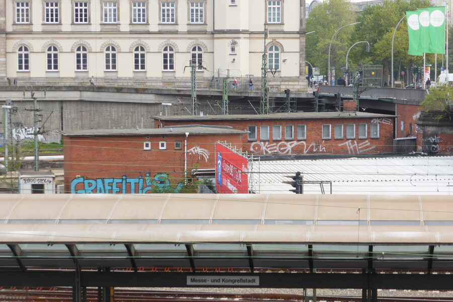 Bahnbetriebsgebäude