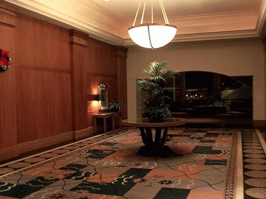 Sheraton Chicago Hotel & Towers by Daniel Kieckhefer