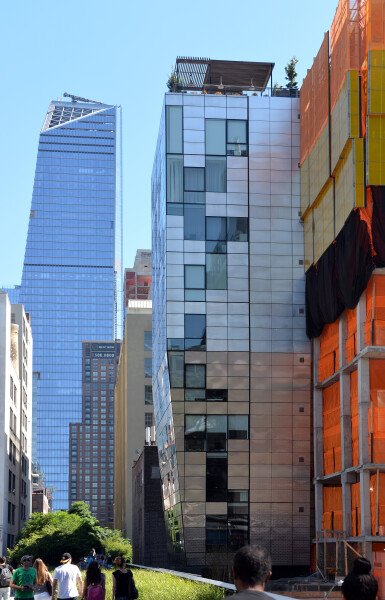 245 Tenth Avenue