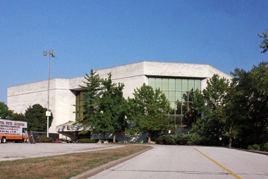 Jamestown Mall by Ryan Hildebrand