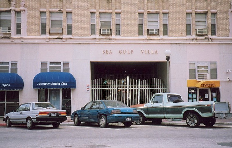 Sea Gulf Villa by Kevin Lehnhardt