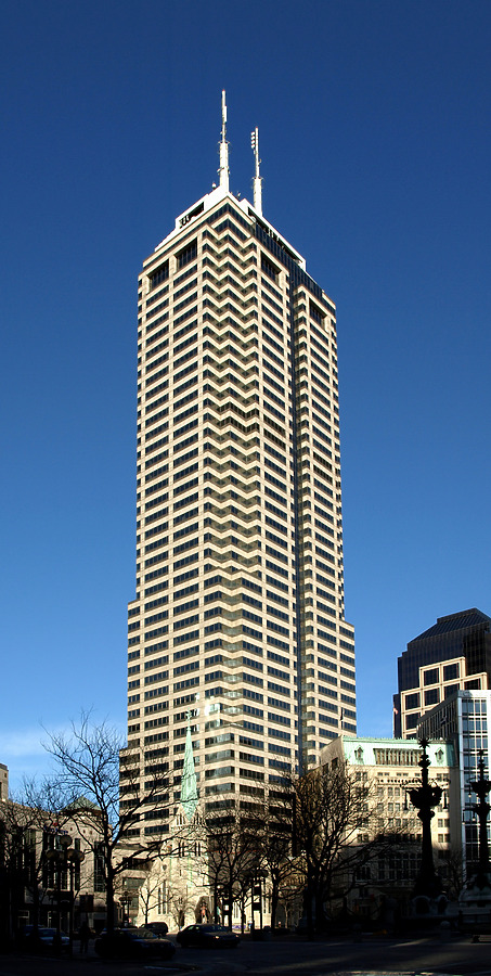 Salesforce Tower by Marshall Gerometta