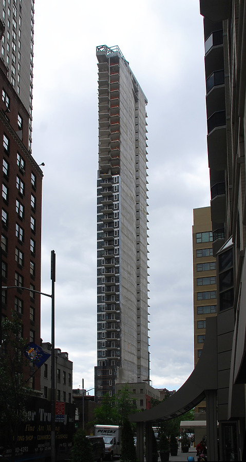 785 8th Avenue by Huopa