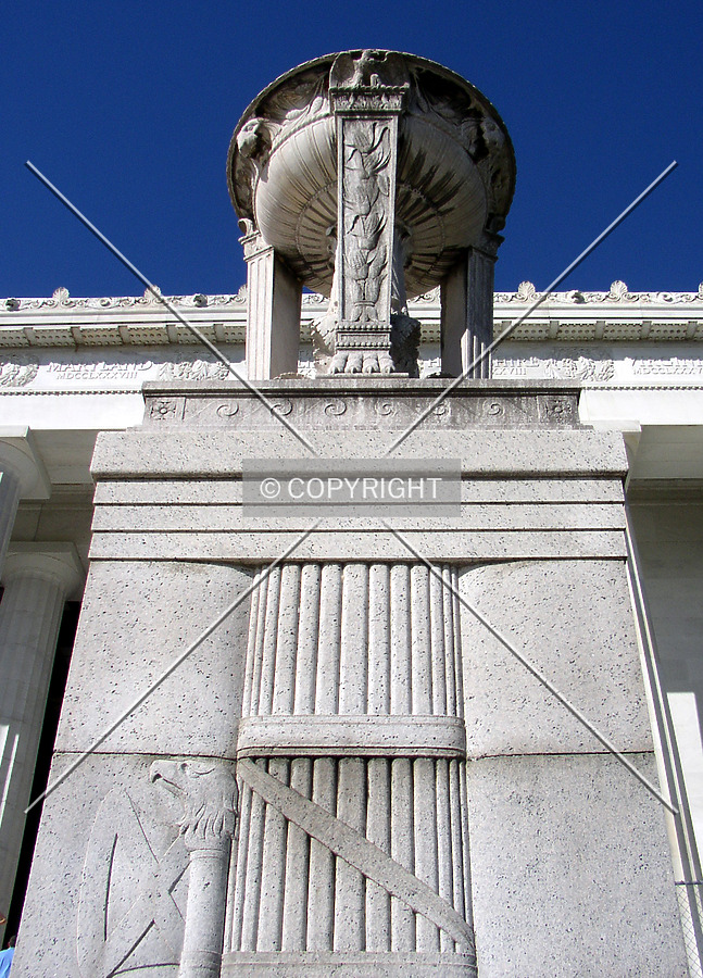 Lincoln Memorial by Chris Patriarca