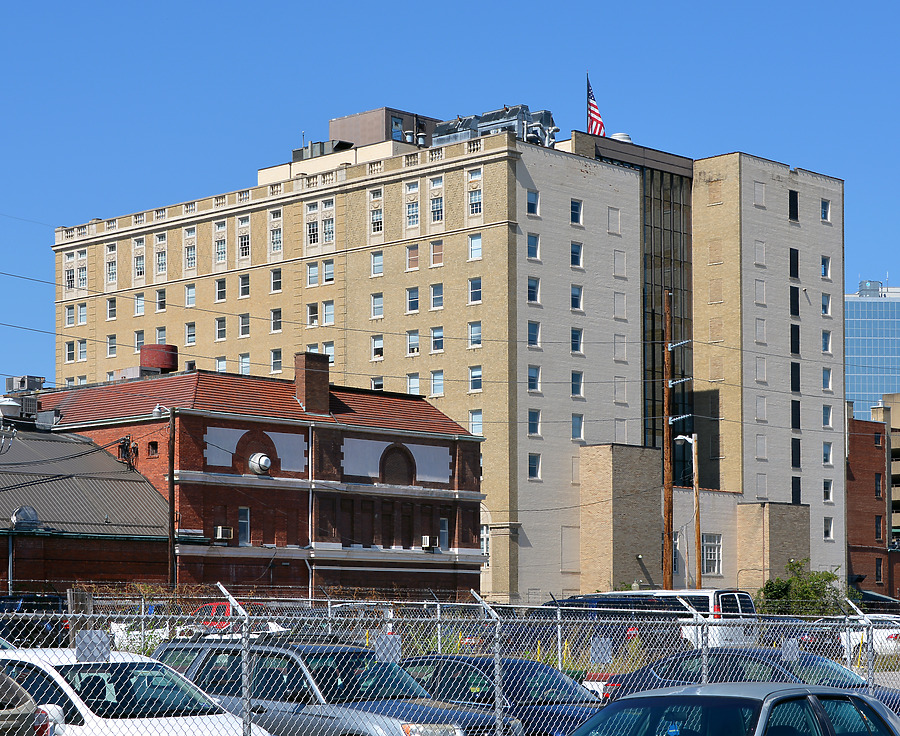 405 Capitol Street by John W. Cahill
