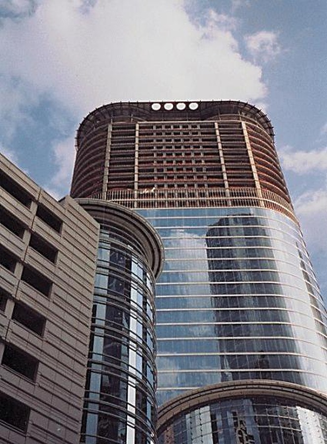 1500 Louisiana Street by Kevin Lehnhardt