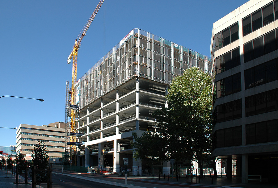 25 Smith Street by John Bek