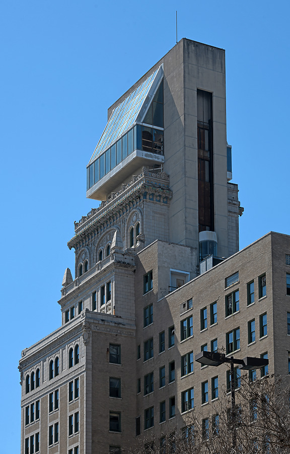 Lamar Building by John W. Cahill