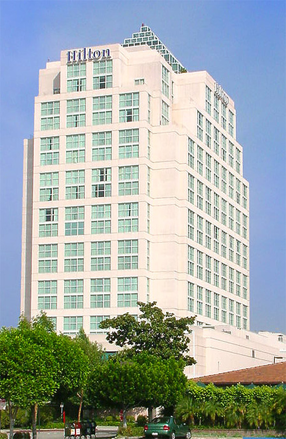 Hilton Glendale by Jim Schwartz
